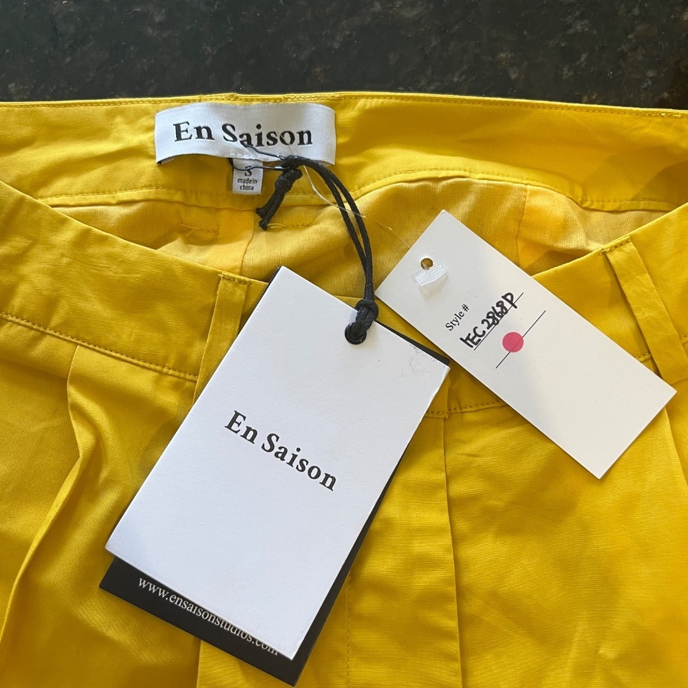 En Saison Yellow Short Set NWT Size S - Picture 8 of 10